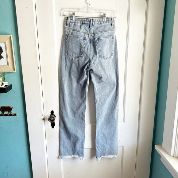 Superdown REVOLVE Marilyn Light Blue Wash Denim Jean Raw Hem Button Fly Size 25 - Picture 10 of 13